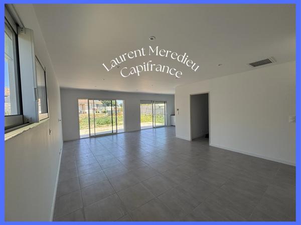 Maison neuve 115 m² – Plain-pied – Suite parentale – Terrain 600 m² – Peujard