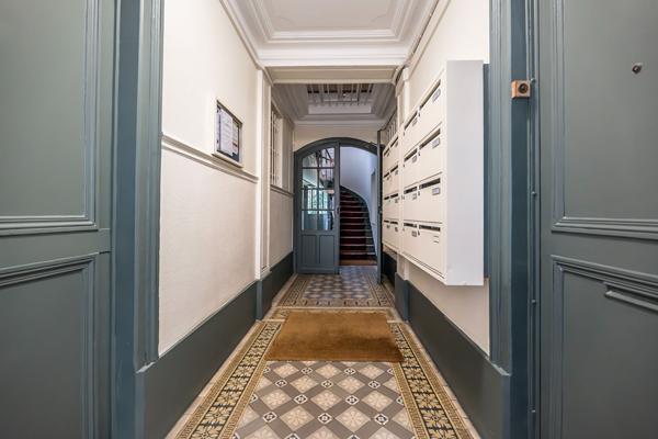 Appartement Paris proche Batignolles 2 pièces 47.33m2