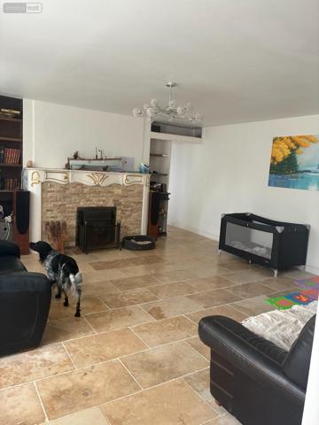 Maison de maître à vendre à Salles-Curan dans l'Aveyron (12410), ref :