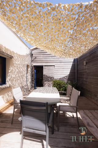 Maison d’Architecte Bioclimatique en Bois - 157 M2