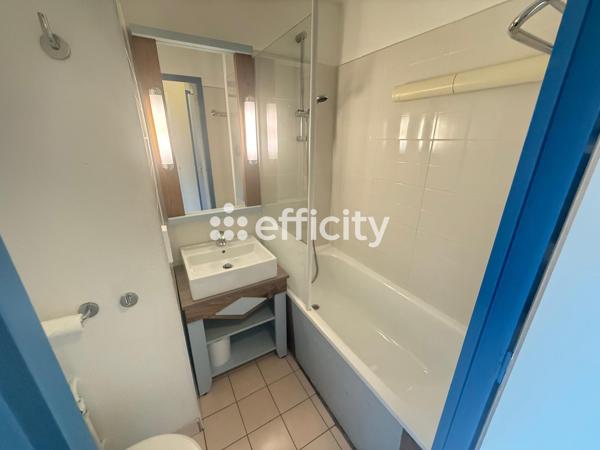 Appartement
         2 pièces
        - 21 m² Exclusivité 93 000 € *