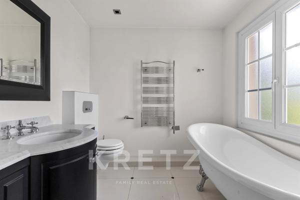 Villa au cœur de saint Basile à Mougins avec Piscine de Bali