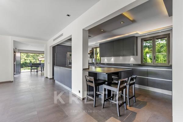 Villa au cœur de saint Basile à Mougins avec Piscine de Bali