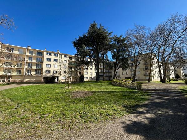 Appartement Nantes 4 pièces 65.48 m2
