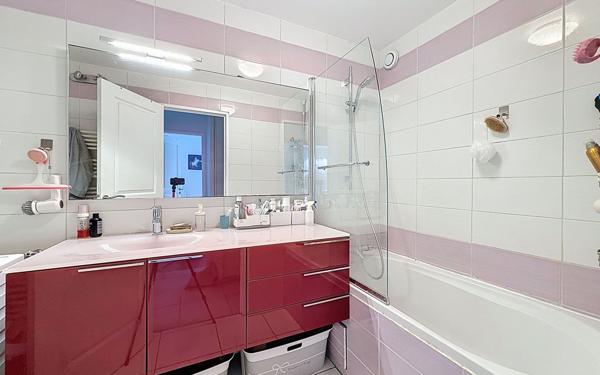 Appartement à vendre    4 pièces • 81,48 m2 Montigny-le-Bretonneux