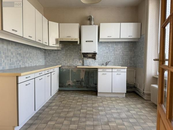 Maison à vendre à Guingamp dans les Côtes-d'Armor (22200), ref : 22064-1333