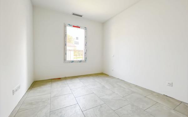 Maison à vendre    6 pièces • 139,65 m2 Vielle-Saint-Girons