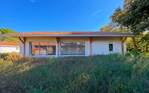 Maison à vendre    6 pièces • 139,65 m2 Vielle-Saint-Girons