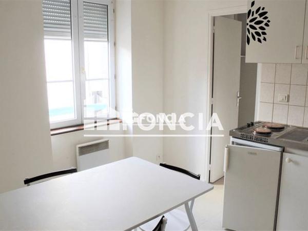 Location Appartement 2 pièces 23 m² - 6 RUE RICHARD LENOIR Flers 61100