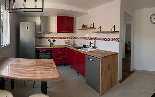 Appartement à louer    1 pièce • 9,74 m2 Champs-sur-Marne