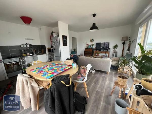 Appartement à louer 3 pièces 64.4m² Colombelles (14460)