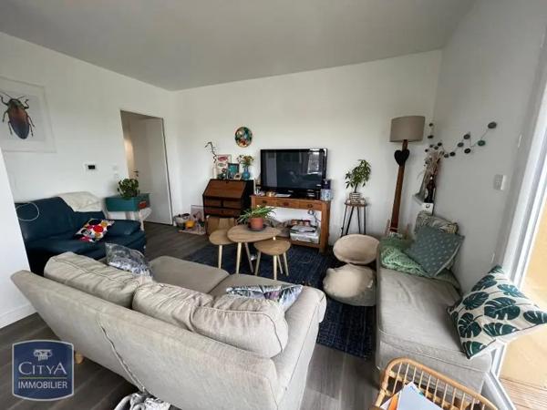 Appartement à louer 3 pièces 64.4m² Colombelles (14460)