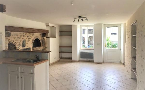 Appartement à louer    2 pièces •  Jouy-le-Châtel