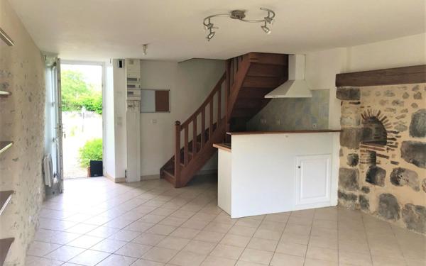 Appartement à louer    2 pièces •  Jouy-le-Châtel