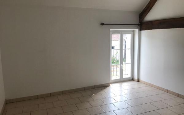 Appartement à louer    2 pièces •  Jouy-le-Châtel