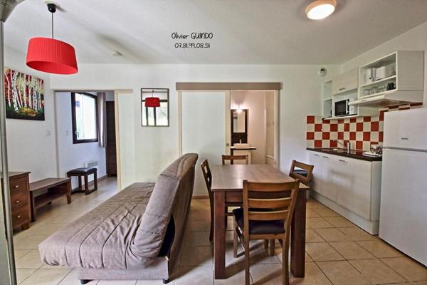 Appartement 3 pièces 35 m2 avec terrasse et piscine