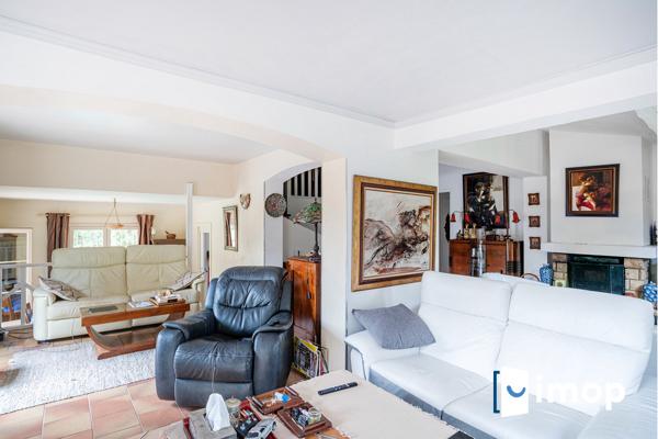 Villa cossue avec piscine à 5 minutes des plages