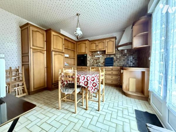 Maison traditionnelle avec sous sol !