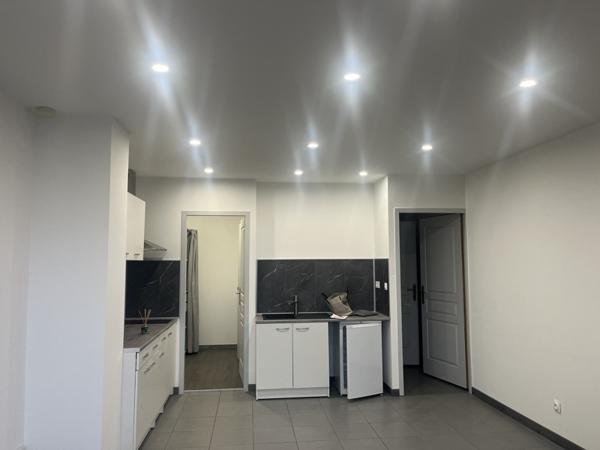 Appartement à vendre 139 000 € Oullins 1 pièce 29 m² DPE C
