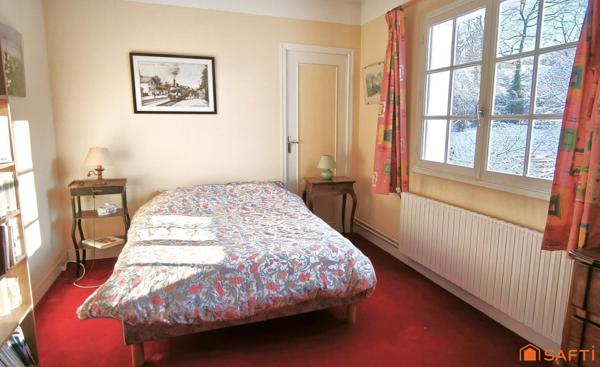 Une maison à part - à l'écart des regards