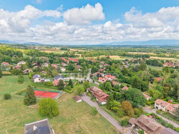 Maison à vendre 4 pièces SERGY (01)
