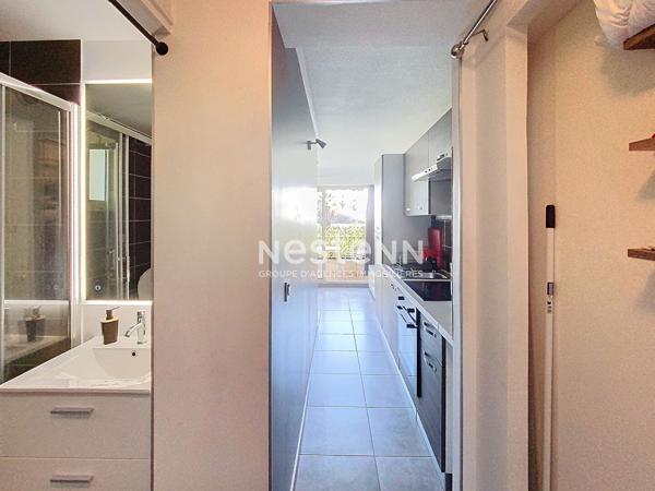 Golfe-Juan - Studio avec coin nuit et terrasse - Piscine - Sud - Secteur Mignonette