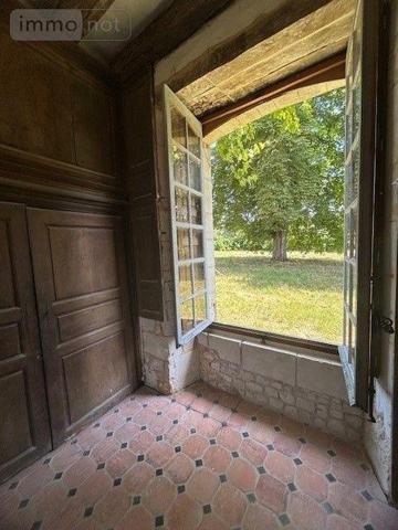 Propriete à vendre à Baugé-en-Anjou dans le Maine-et-Loire (49150), ref : LB/2534   
centre