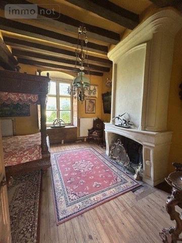 Propriete à vendre à Baugé-en-Anjou dans le Maine-et-Loire (49150), ref : LB/2534   
centre