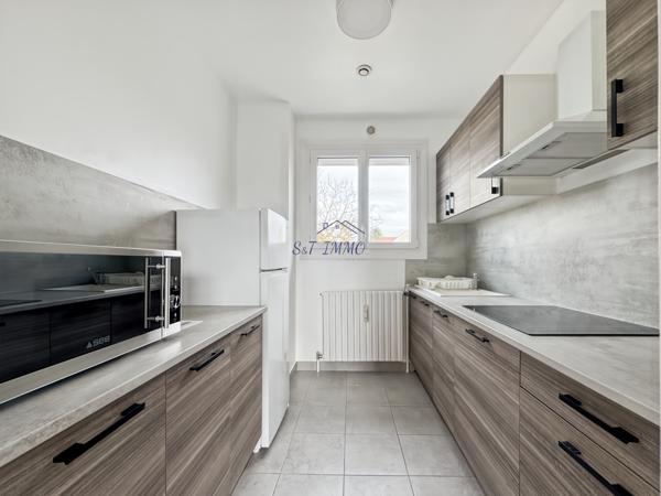 Marolles-en-Hurepoix (91630) Studio meublé avec coin nuit