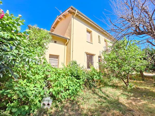 Maison 7 pièces 189 m2