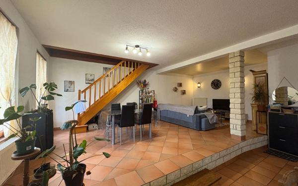 Appartement à vendre    4 pièces •  Savonnières-devant-Bar