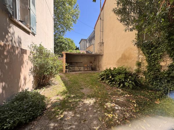 Avignon (84000) À louer – Superbe T3 de caractère aux portes du centre-ville d’Avignon