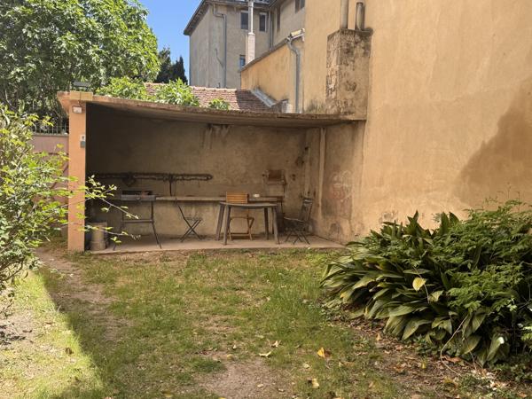 Avignon (84000) À louer – Superbe T3 de caractère aux portes du centre-ville d’Avignon