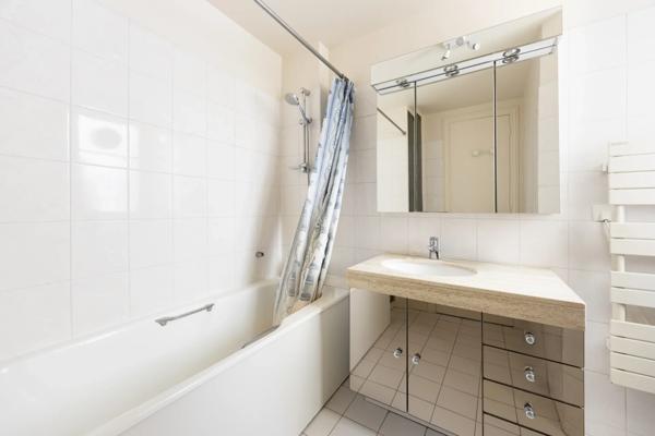 Appartement Paris 7e - ÉCOLE MILITAIRE / VAUBAN