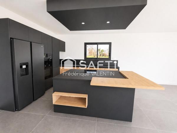 MAISON D'ARCHITECTE NEUVE AVEC GARAGE avec frais de notaire réduits