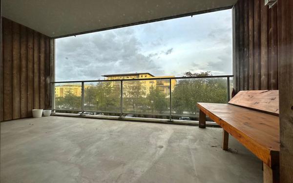 Appartement à vendre    2 pièces • 45 m2 Bruges