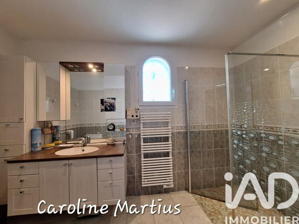 Maison à vendre 4 pièces 140 m² Angoulins