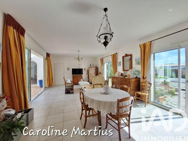 Maison à vendre 4 pièces 140 m² Angoulins