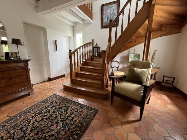 Maison à vendre |  Beauvais-sur-Matha |  7 pièces | 220 m²