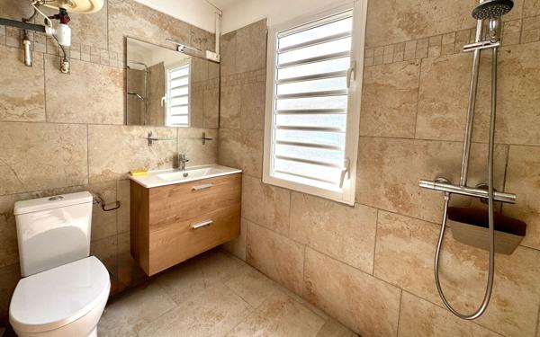 Maison à vendre    3 pièces • 55,22 m2 Saint-François
