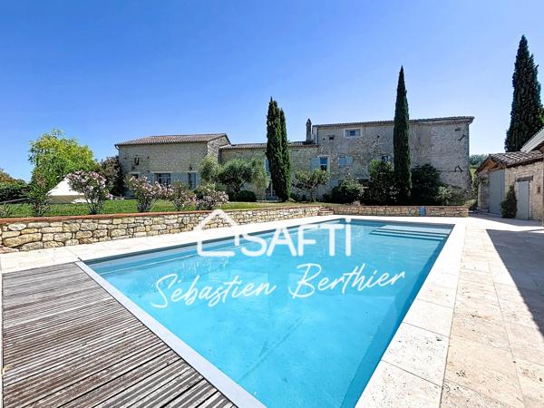 PROPRIÉTÉ DE CARACTÈRE – 400M² – PISCINE – TERRAIN DE 7 500 M²