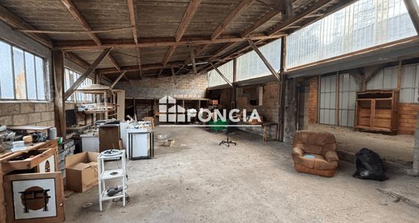 À vendre Immeuble 126 m² - Javerlhac-et-la-chapelle-saint-robert 24300