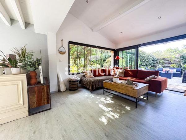 Maison 6 pièces - 140 m² Bien prestige