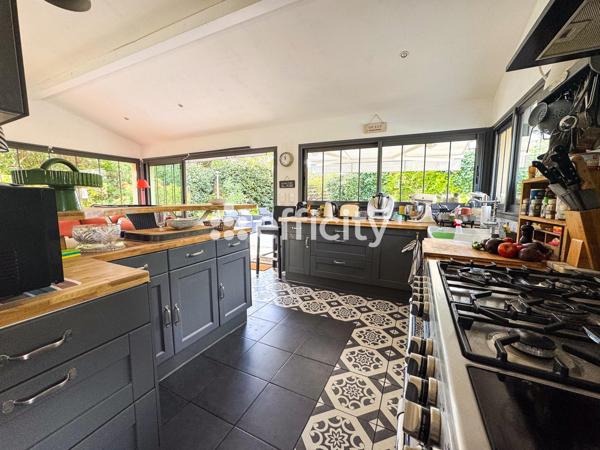 Maison 6 pièces - 140 m² Bien prestige