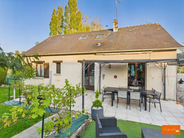 Pavillon 4 chambres à Ambrières-les-Vallées (53300)