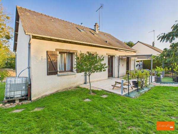 Pavillon 4 chambres à Ambrières-les-Vallées (53300)