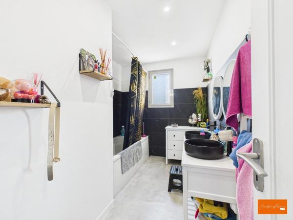 Pavillon 4 chambres à Ambrières-les-Vallées (53300)