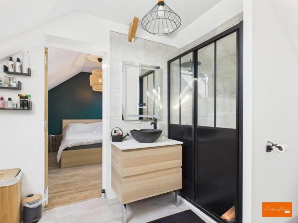 Pavillon 4 chambres à Ambrières-les-Vallées (53300)