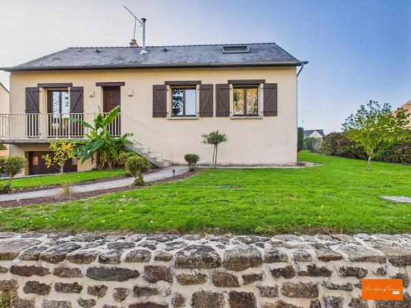 Pavillon 4 chambres à Ambrières-les-Vallées (53300)