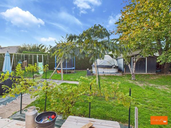 Pavillon 4 chambres à Ambrières-les-Vallées (53300)